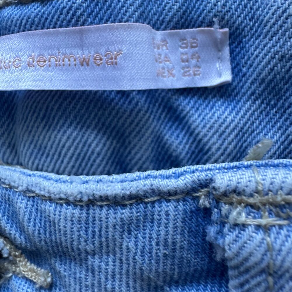 Zara medium-low rise shorts - Picture 3 of 3